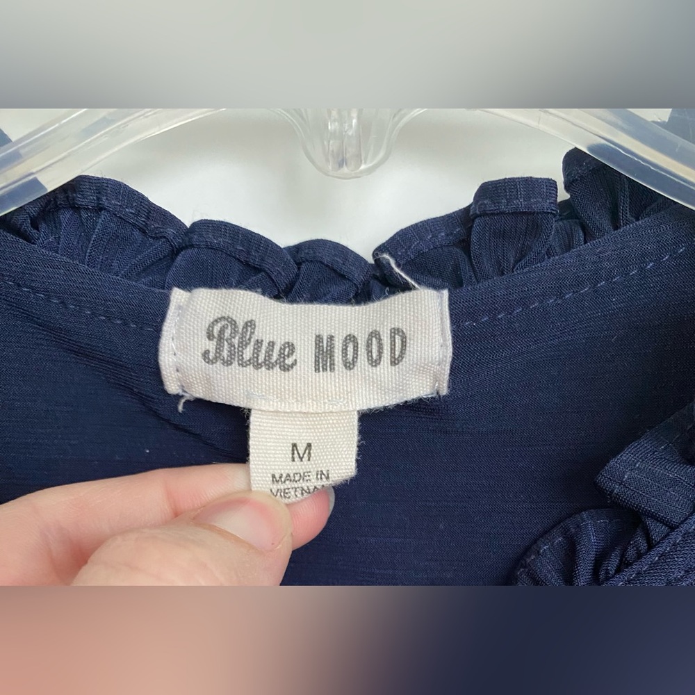 Blue Mood Navy Blue Sleeveless Silky Top with Ruffle Collar size Medium - Picture 2 of 5